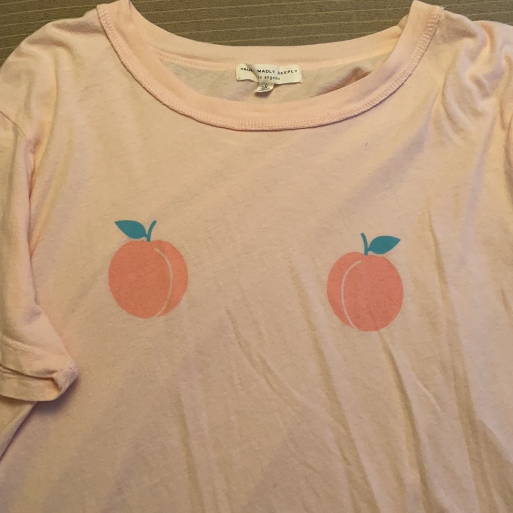 Pink t-shirt - Picture 2 of 2